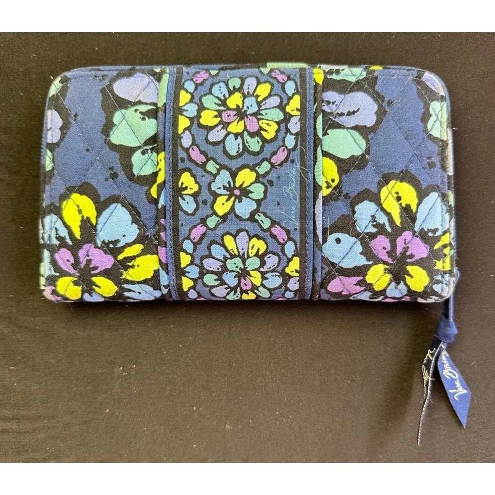 Vera Bradley Zip-Around Wallet Blue Indigo Pop Pattern Accordion 8x5 Credit Card - Picture 2 of 12
